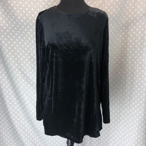 Dialogue Black Velvet Long Sleeve Tee